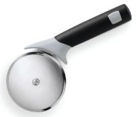 Weber Pizza szeletel